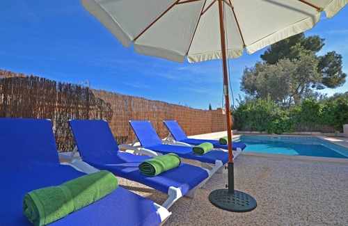 El Toro House | 140 m² House ∙ 4 bedrooms ∙ 8 guests