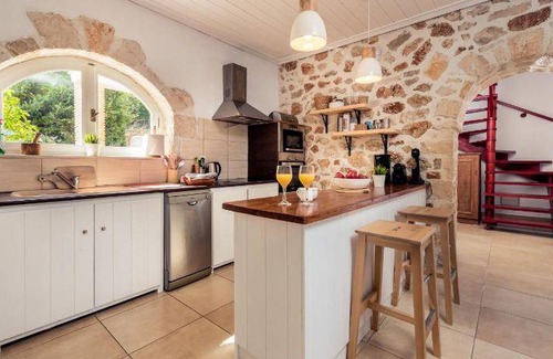 Skinaria Resort | 140 m² Resort ∙ 4 bedrooms ∙ 12 guests