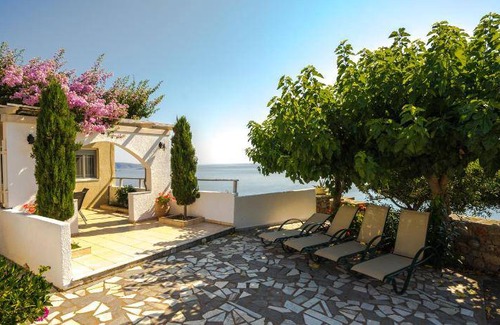 Ammoudara Apartment | 140 m² Serviced apartment ∙ 2 bedrooms ∙ 4 guests