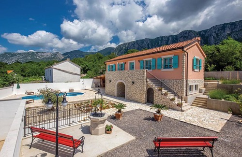 Grizane House | 142 m² House ∙ 3 bedrooms ∙ 7 guests