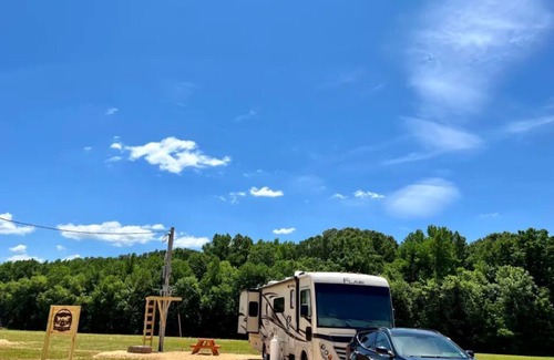 Flatwoods RV Rental | 142B GONE COUNTRY SITE 19
