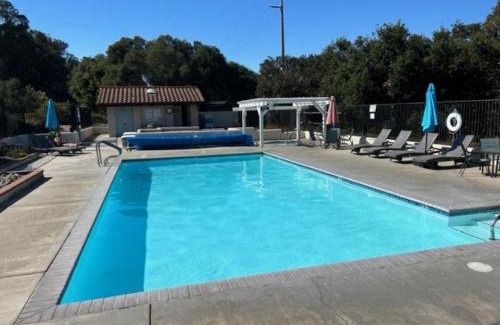Callender House | 1465 Golf Course Lane