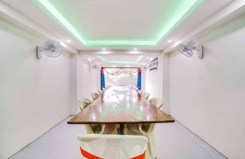 Hailakandi Hotel | 15 m² Hotel ∙ 3 guests