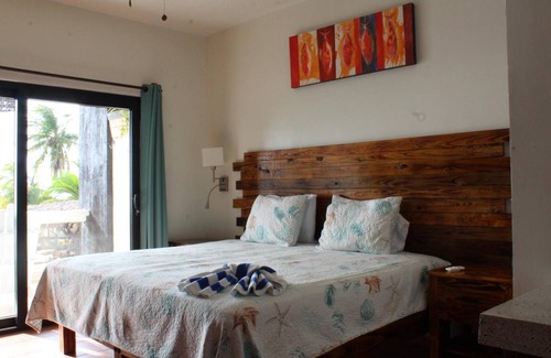 Half Moon Bay Hotel | 15 m² Hotel ∙ 5 guests