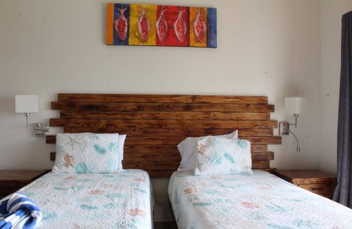 Half Moon Bay Hotel | 15 m² Hotel ∙ 5 guests