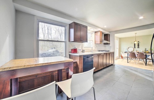 Monroe Heights House | 15 Mi to Pittsburgh: WFH-Friendly Home w/Deck
