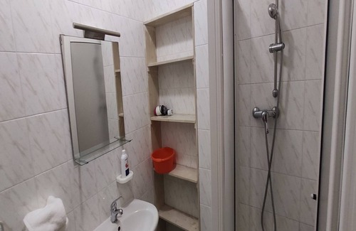 San Leo Apartment | 15 min from Tropea! Two-room apartment in Briatico