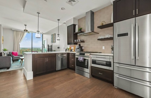 Downtown Asheville Condo | 15% OFF - Southern Exposure | 10th floor Luxury Condo in Downtown Mountain View
