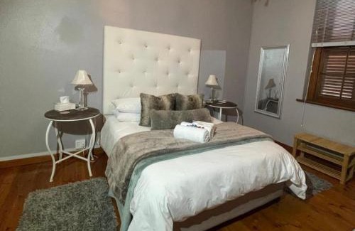 Robertson House | 15 On Le Roux