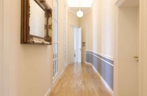 Mainz City Center Apartment | 150 m² Apartment ∙ 3 bedrooms ∙ 12 guests