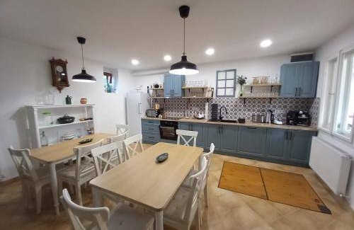 Nagykoru Apartment | 150 m² Apartment ∙ 3 bedrooms ∙ 12 guests