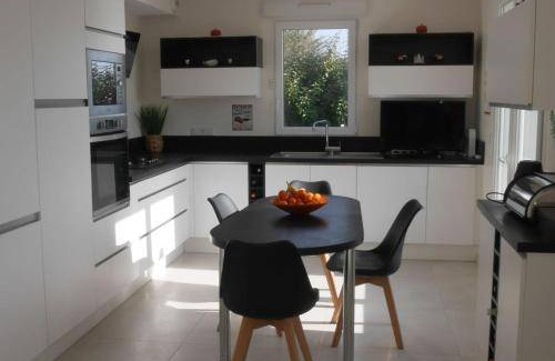 Locmaria-Plouzane House | 150 m² House ∙ 5 bedrooms ∙ 10 guests