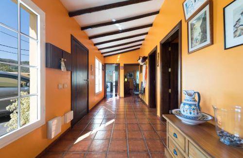 La Solana House | 150 m² House ∙ 3 bedrooms ∙ 7 guests