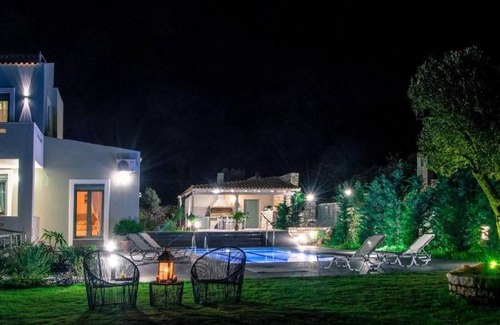 Vizari House | 150 m² House ∙ 3 bedrooms ∙ 7 guests