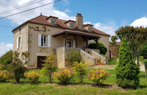 Montcabrier House | 150 m² House ∙ 3 bedrooms ∙ 6 guests