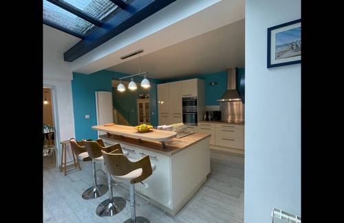 Luc-sur-Mer House | 150 m² House ∙ 4 bedrooms ∙ 10 guests