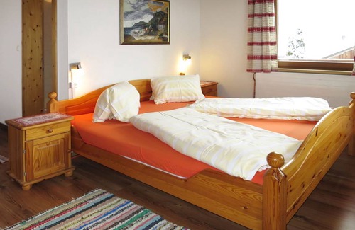 Burgstall House | 150 m² House ∙ 6 bedrooms ∙ 14 guests
