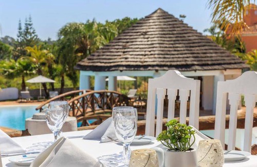 Almancil Resort | 150 m² Resort ∙ 3 bedrooms ∙ 127 guests