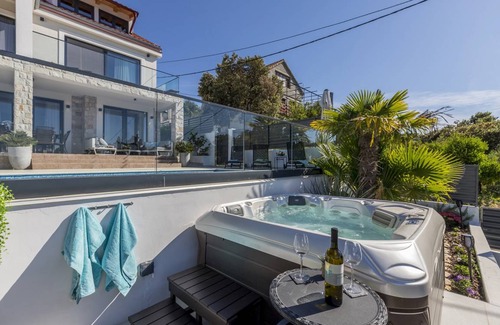 Necujam Villa | 150 m² Villa ∙ 3 bedrooms ∙ 8 guests
