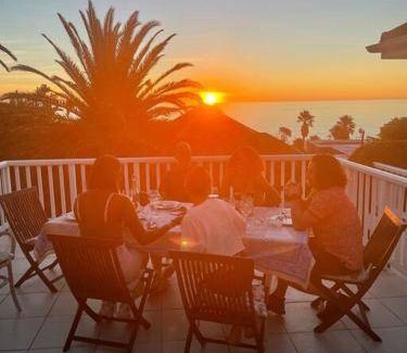 Camps Bay Villa | 150 m² Villa ∙ 3 bedrooms ∙ 5 guests