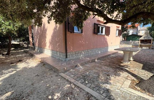 Simuni Villa | 150 m² Villa ∙ 3 bedrooms ∙ 9 guests