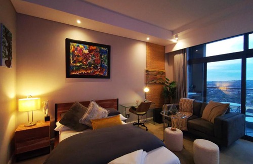 Menlyn Apartment | 1503-Menlyn Maine Luxurious Studio Apt