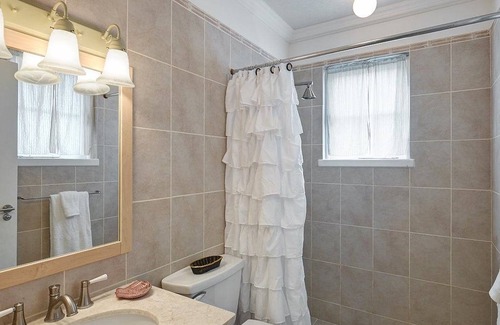 Halcyon Heights House | 154 m² House ∙ 3 bedrooms ∙ 6 guests