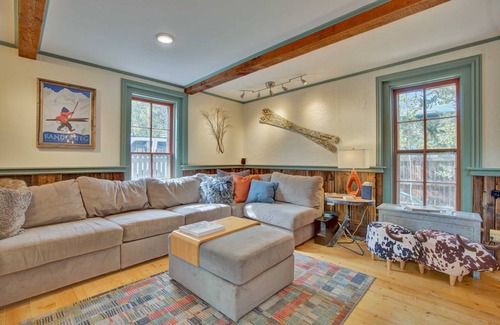Historic District House | 157 m² House ∙ 3 bedrooms ∙ 8 guests