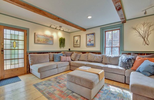 Historic District House | 157 m² House ∙ 3 bedrooms ∙ 8 guests
