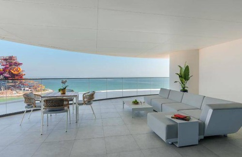Lusail Hotel | 158 m² Hotel ∙ 20 guests