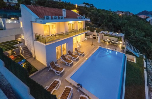 Kucine House | 159 m² House ∙ 4 bedrooms ∙ 10 guests
