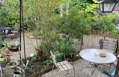 Marssac-sur-Tarn Apartment | 16 Bis-Gîte-Hôtel-Appartement