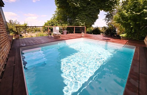 La Riviere-Saint-Sauveur Bed & Breakfast | 16 m² Bed and breakfast ∙ 2 guests