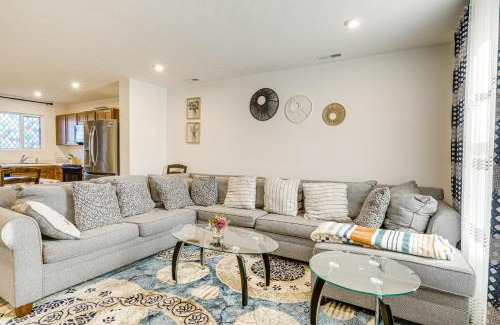Shepherdsville House | 16 Mi to Louisville Pet-Friendly Getaway!