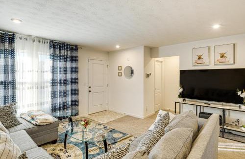 Shepherdsville House | 16 Mi to Louisville Pet-Friendly Getaway!