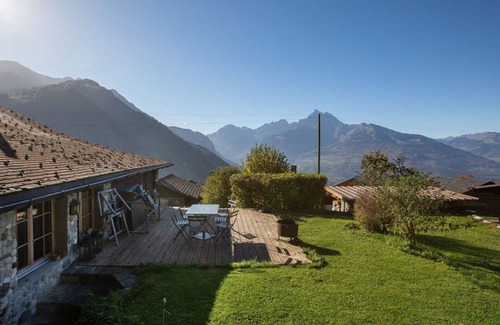 Les Posses-sur-Bex Other | 160 m² Accommodation ∙ 5 bedrooms ∙ 11 guests