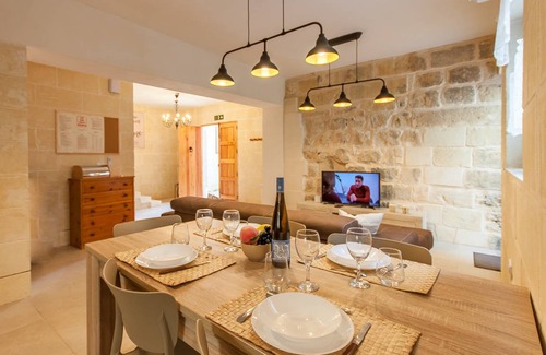 Nadur House | 160 m² House ∙ 3 bedrooms ∙ 7 guests