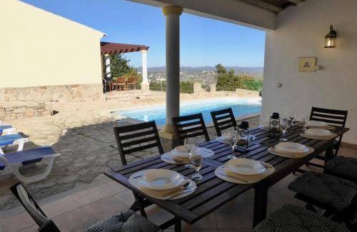 Sao Bras de Alportel House | 160 m² House ∙ 3 bedrooms ∙ 7 guests