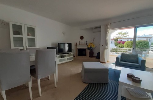 Ferragudo Villa | 160 m² Villa ∙ 2 bedrooms ∙ 6 guests