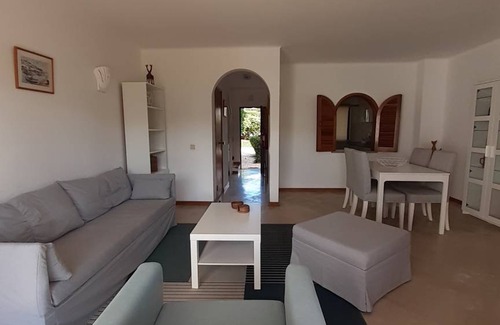 Ferragudo Villa | 160 m² Villa ∙ 2 bedrooms ∙ 6 guests