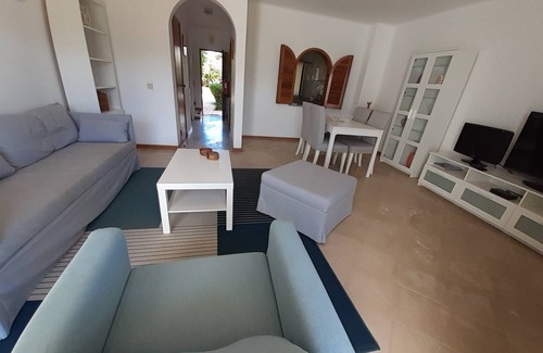 Ferragudo Villa | 160 m² Villa ∙ 2 bedrooms ∙ 6 guests