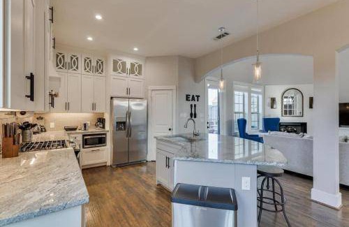 Rowlett House | 162 m² House ∙ 5 bedrooms ∙ 12 guests