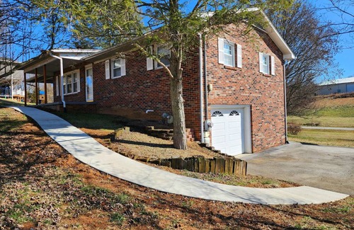 Bluff City House | 163 m² House ∙ 3 bedrooms ∙ 3 guests