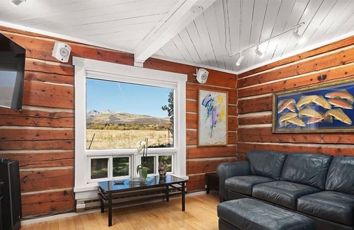 Snowmass Village House | 1645 Capital Creek Resort & Event Grounds 4 Bedroom Home by RedAwning