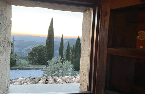 Nerbisci Villa | 16C Farmhouse, Panoramic Views, Private Pool