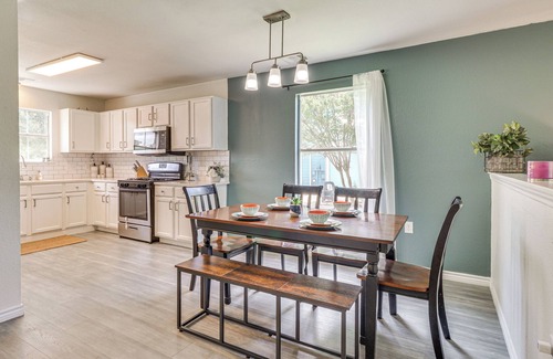 Briarcreek House | 17 Mi to Dtwn Austin: Family Home w/Patio!