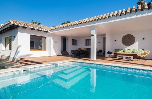 Atlanterra Villa | 170 m² Villa ∙ 4 bedrooms ∙ 8 guests