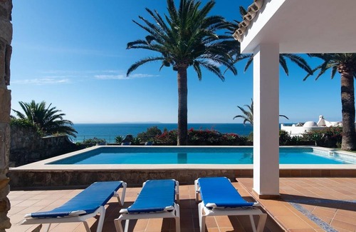 Atlanterra Villa | 170 m² Villa ∙ 4 bedrooms ∙ 8 guests