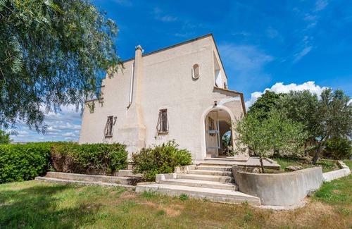 San Pietro in Bevagna Villa | 170 m² Villa ∙ 4 bedrooms ∙ 10 guests