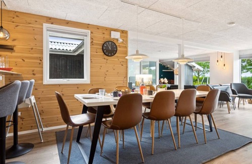 Bønnerup Strand House | 172 m² House ∙ 1 bedroom ∙ 10 guests